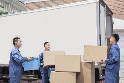 Customer service representative assisting clients with moving plans