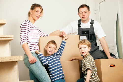 Eco-friendly moving practices with recyclable materials