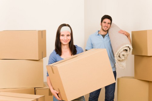 Efficient unpacking service setting up a new home